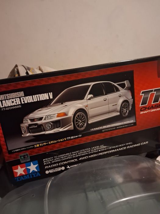 Tamiya tt02 mitsubishi lancer evo 5