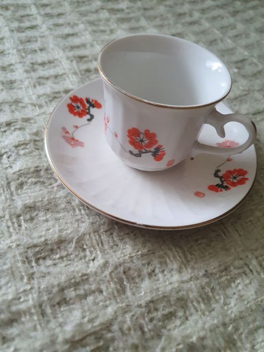 Piękna mala  Filiżanka ze spodkiem chińska CHINA sygnatura