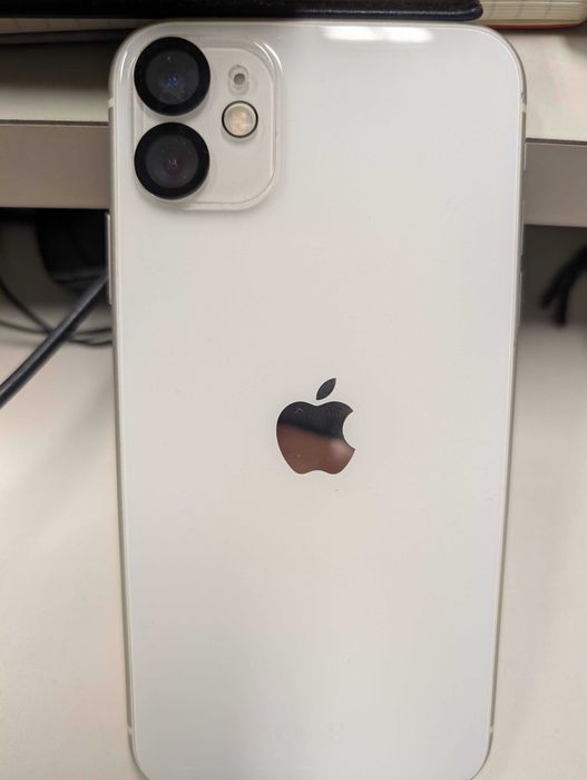 iPhone11 128 Branco A2221  com anomalia a apanha rede