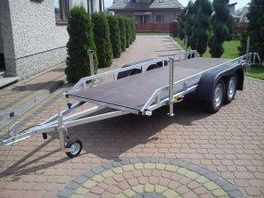 Wynajem samochodów - wypożyczalnia aut, przyczep