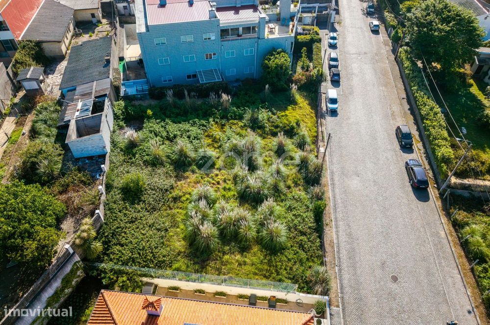 Terreno urbano para moradia - 417 m² - Arcozelo - Vila Nova de Gaia