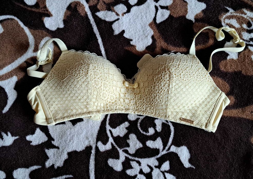 Бюстгалтер бра Jolidon