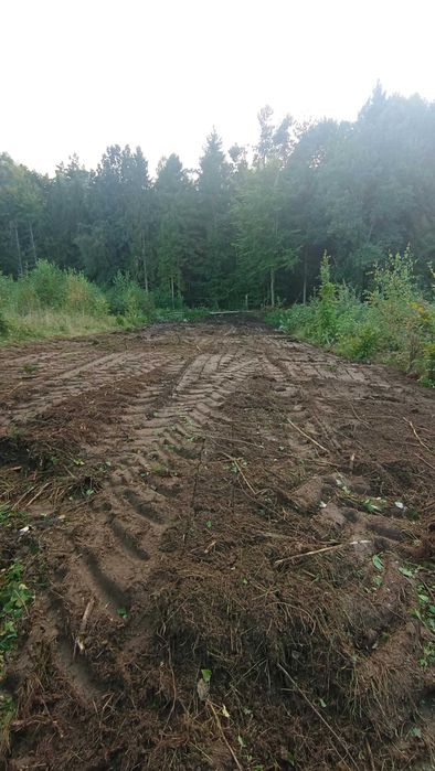 Dzialki budowlane od 1000m+ i dzialka lesna 3000m2 prywatnym przy lesie panstwowym