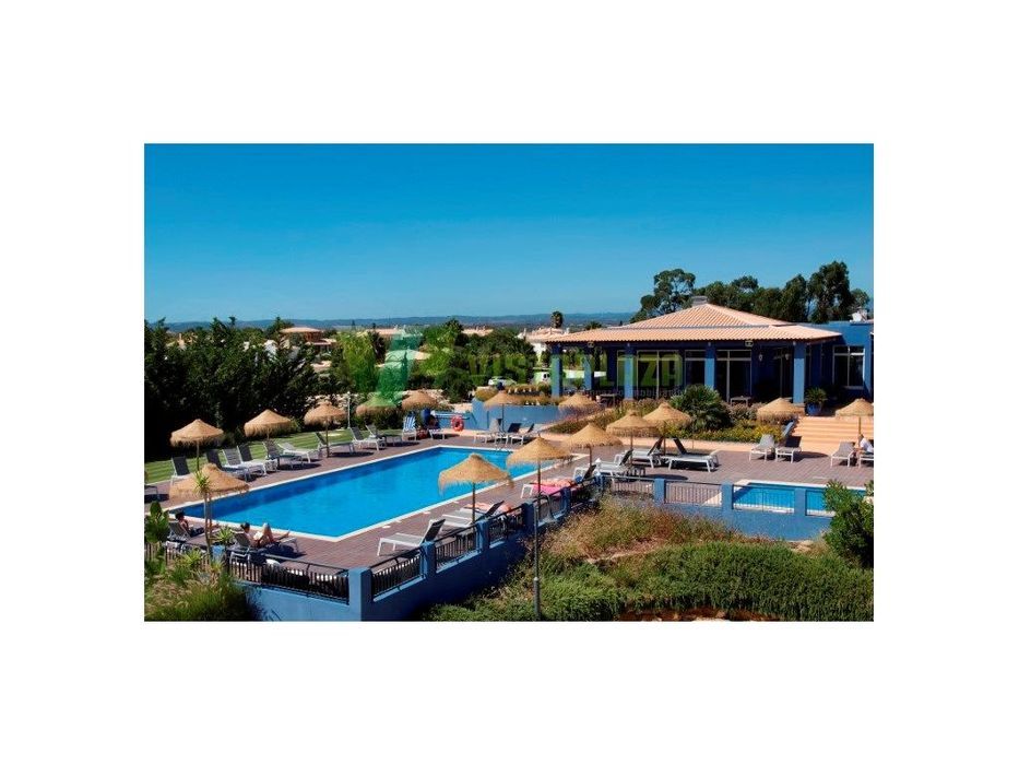 Empreendimento Resort 4 Estrelas, Composto por 28 Moradias, Lagos