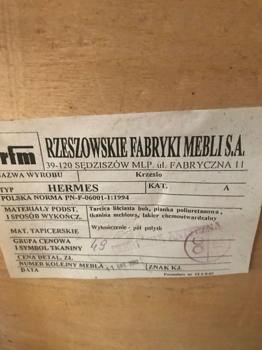 Krzesło drewniane tapicerowane buk