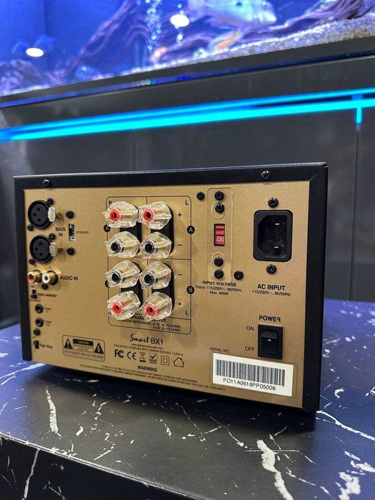 Компактный High-End усилитель мощности Advanced Paris Smart BX1