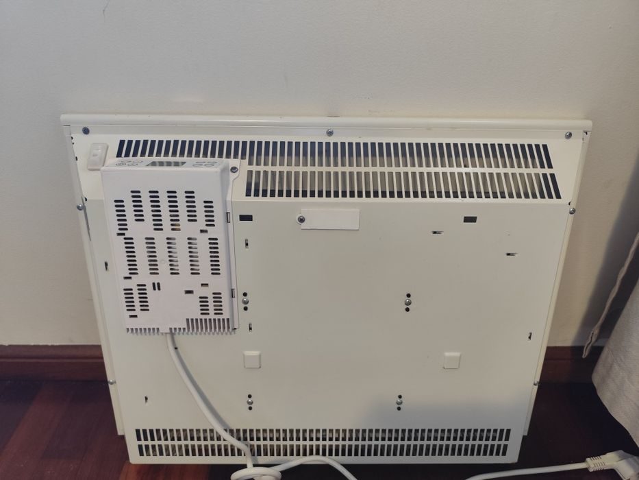 Aquecedor de Parede Elétrico – Usado
Vendo aquecedor elétrico de pared