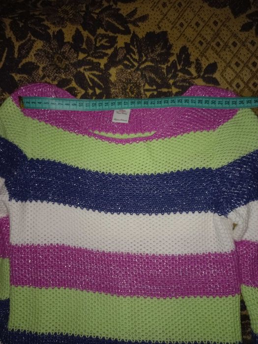 Кофты на девочку 10-12 лет.