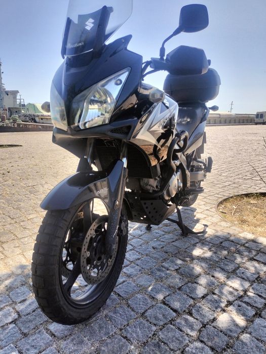 Suzuki V Strom 2010