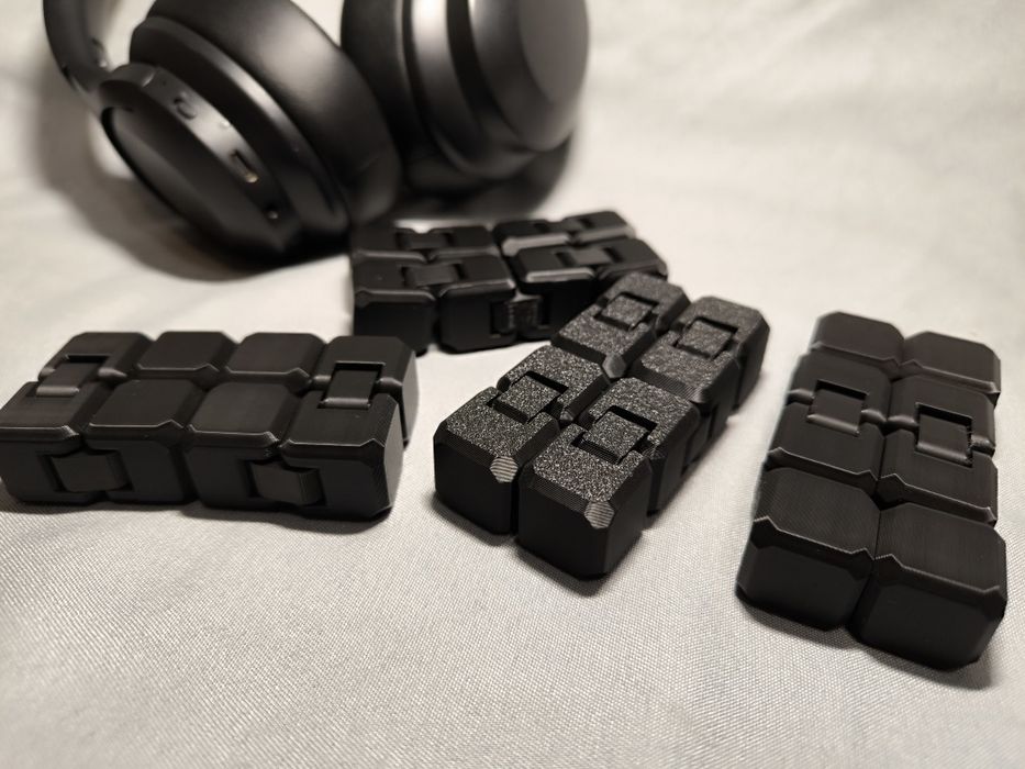 Іграшка антистресс фіджет Нескінченний куб Infinity Cube