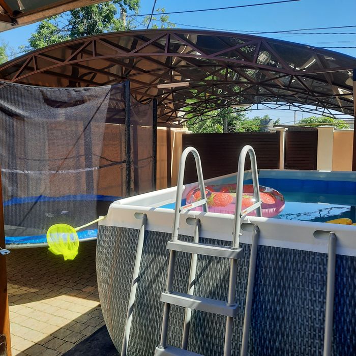 Сдам  дом Фонтанке 2 ,отдельно стоящий гостевой домик