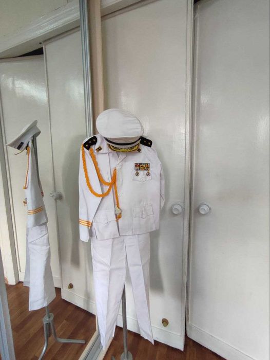 Костюмы на детские утренники (зверята, платья, персонажи)