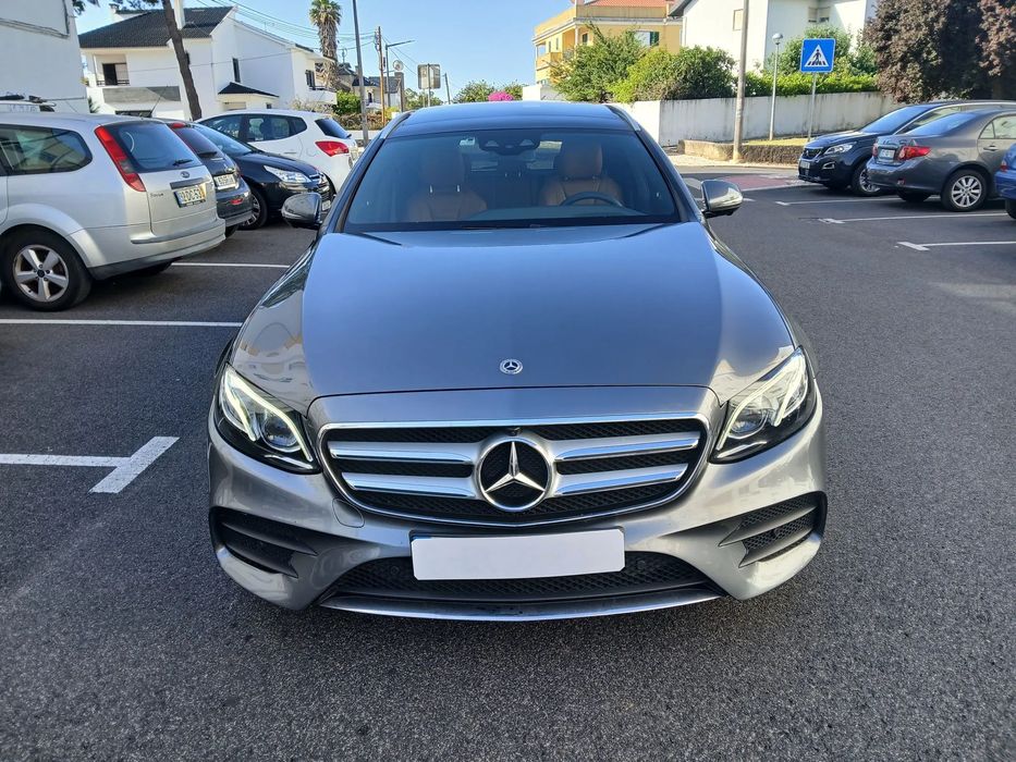 Mercedes-Benz E 220 d 9G-TRONIC AMG Line foto 2