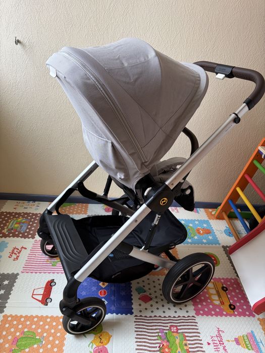 Cybex Balios S Lux прогулянкова