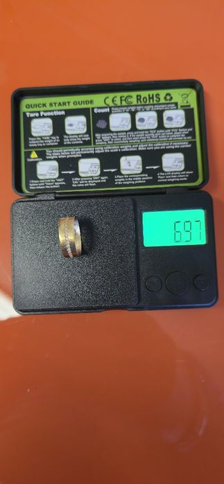 Vendo um par de alianças em ouro 19.2 k.