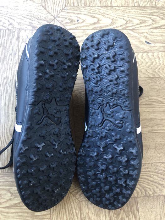 Футбольные кроссовки сороконожки PUMA, 35,5 размер, 22 см