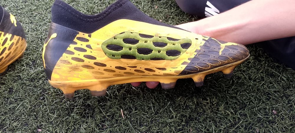 Бутсы пума NETFIT