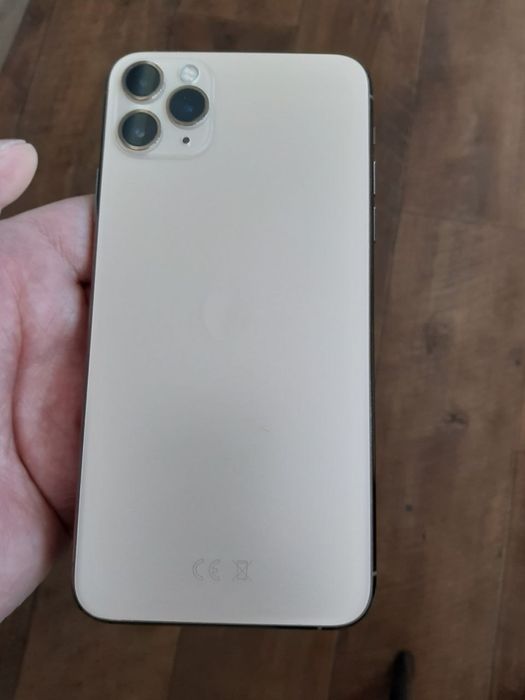 iPhone 11 Pro Max 64GB Gold б/у, акумулятор 72%