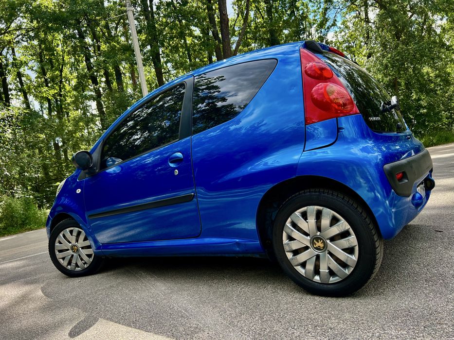 Peugeot 107 2011
