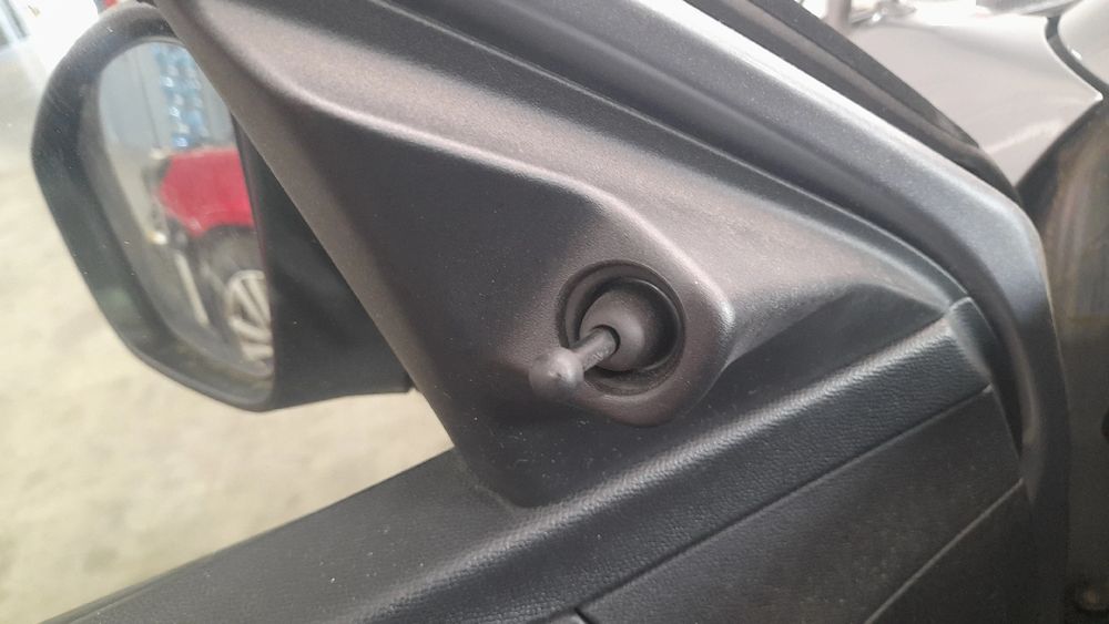 Retrovisor / espelho esquerdo PEUGEOT 208 II