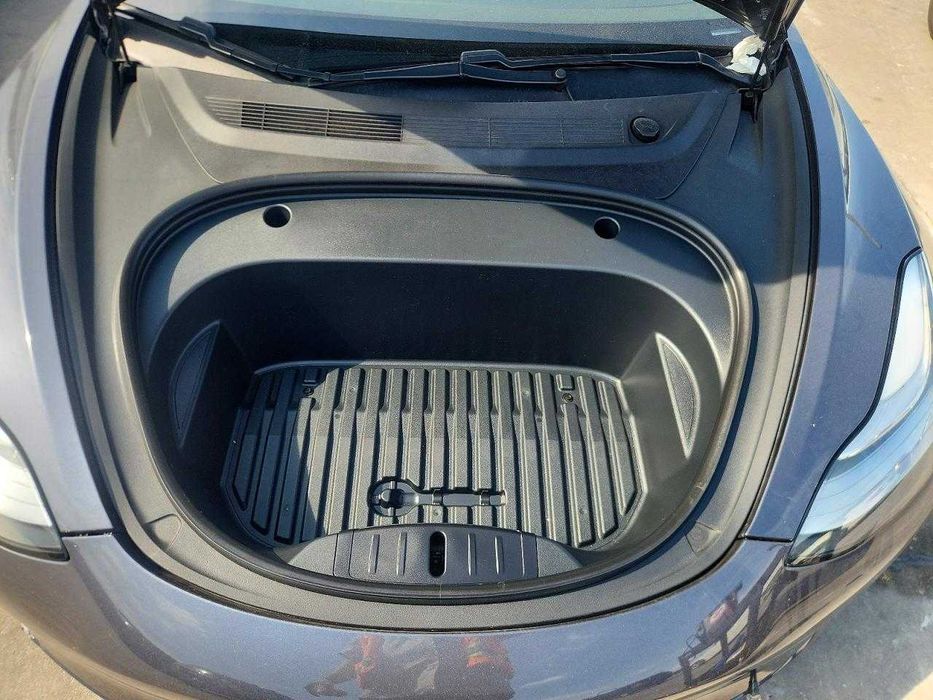 Tesla Model 3 2020.