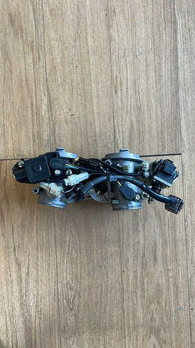 MOTOR RAMPA INJECÇÃO COMPLETA KTM 990 LC8 SUPER DUKE 2005