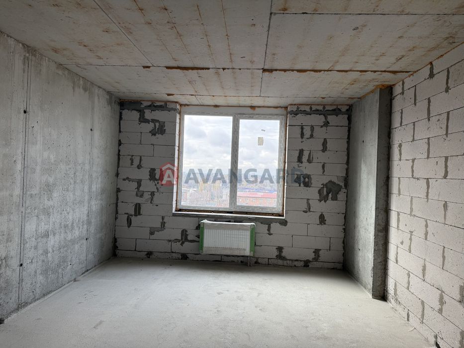 Центр, Новобудова, 3-кімнатна!