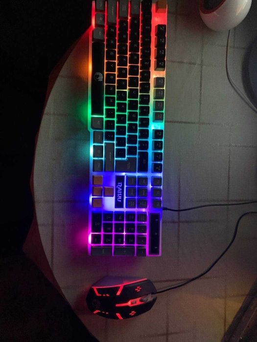 МЕХАНІЧНА клавіатура та мишка НОВА з коробкою