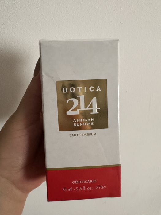 Perfume botica 214