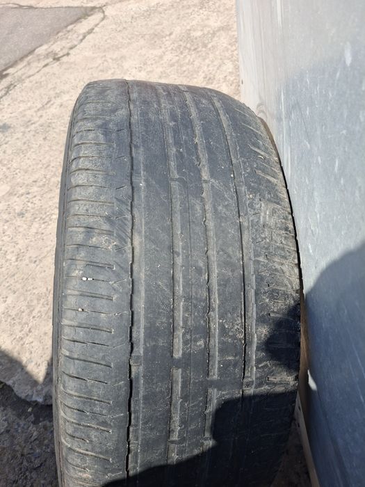 Шини- BRIGESTONE DUELER RNF255/55 R18 -две шини по 750гр/шт.