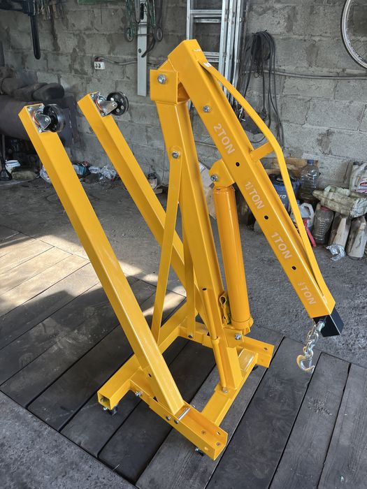 Кран для знімання двигунів журавель оренда!! 2тони