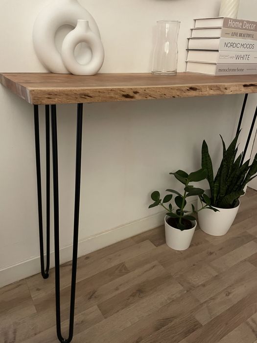 Consola em madeira maciça com pernas em ferro nova 1.20x75x40