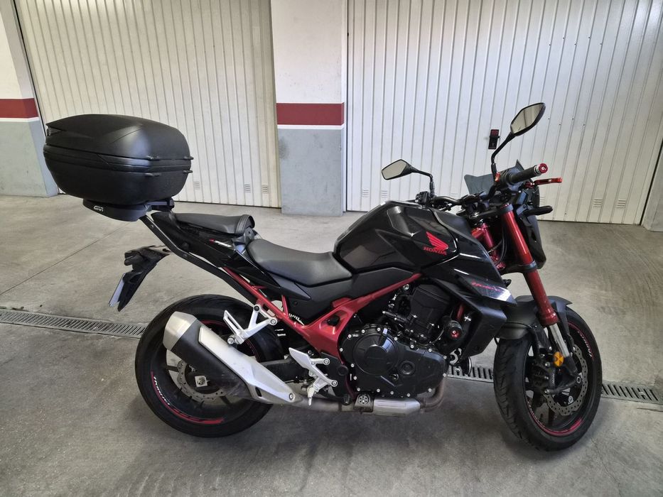 Honda Hornet CB750A (Carta A2)