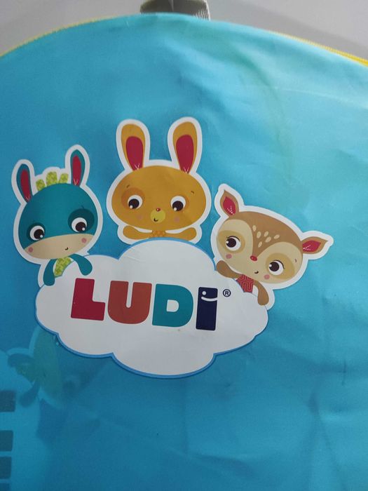 LUDI - Piscina Oval multifuncional - Praia