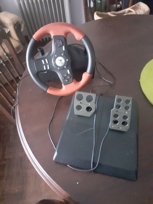 Volante logitech para ps3