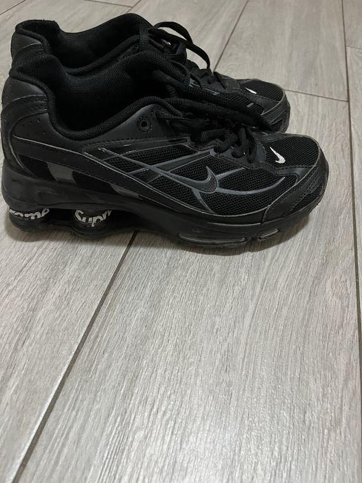 Продам кросівки Nike Shox