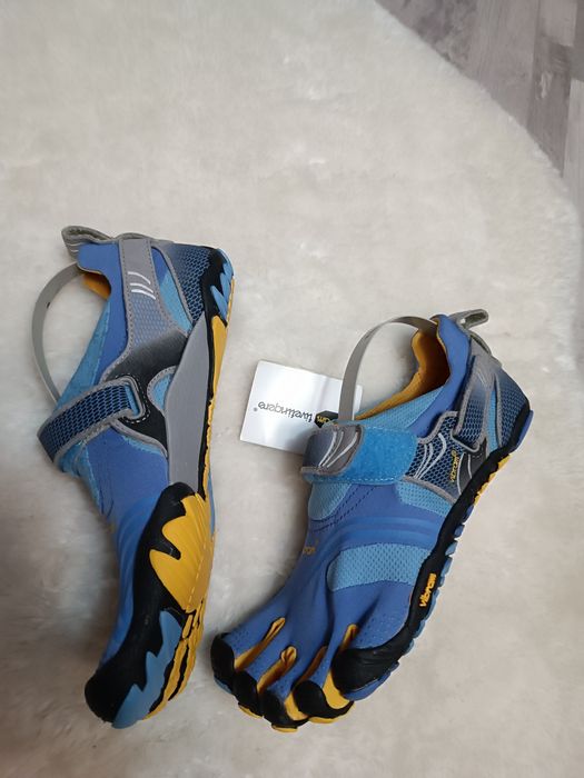 Кросівки Vibram FiveFingers KomodoSport.