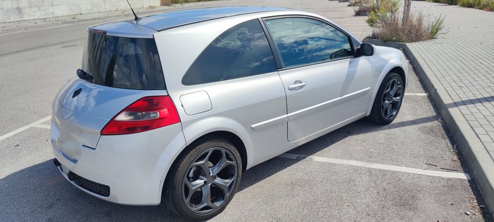 Renault Megane Fase 2  Comercial ANO  2008