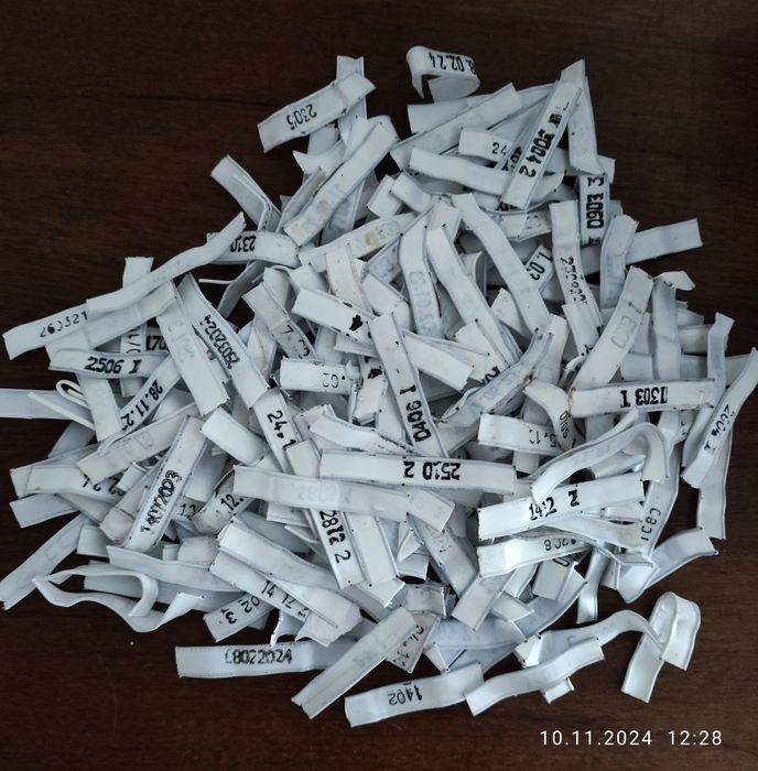 Зажимы застёжки пластик-проволока