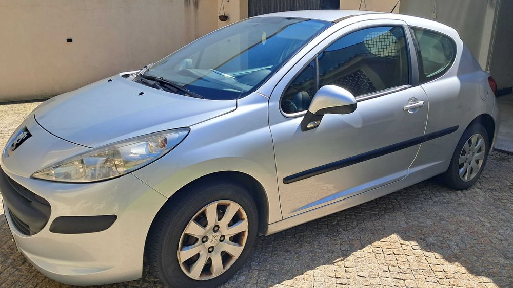 Vendo peugeot 207 van. 2 lugares (negociável)