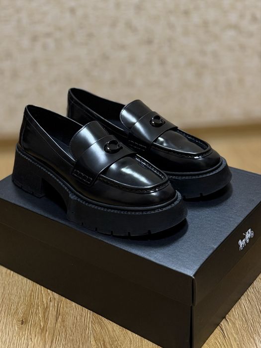 Шкіряні лофери Coach (черевики, жіночі туфлі)