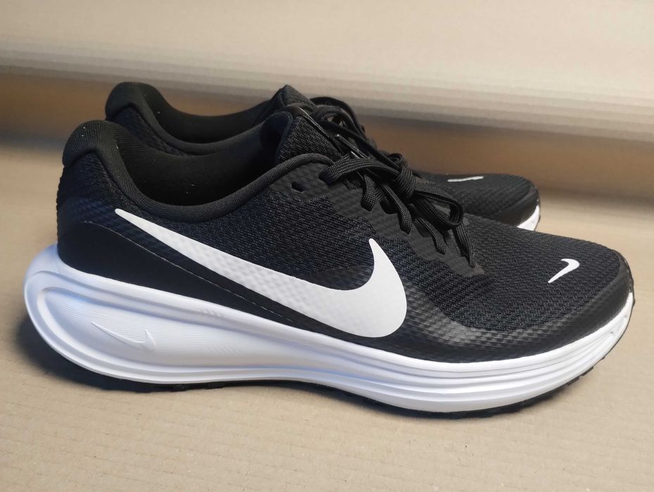 buty sportowe 44,5  Nike revolution bdb