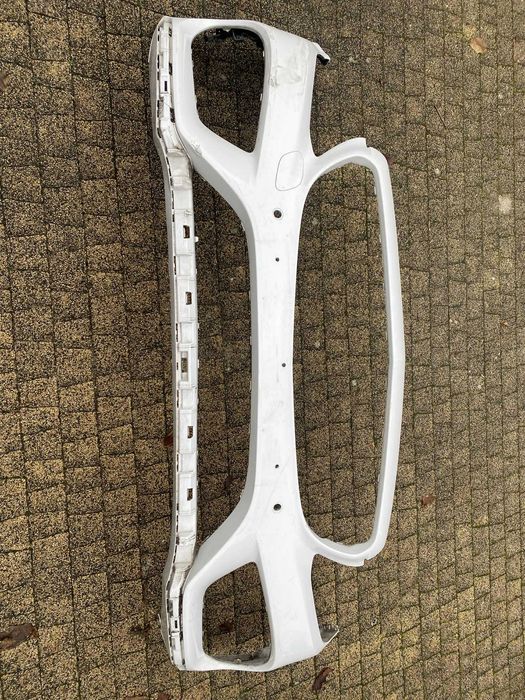 Mercedes C Klasa W205 Zderzak Przedni