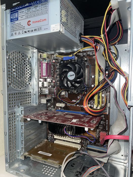 Продам РАБОТАЮЩИЙ компьютерный блок