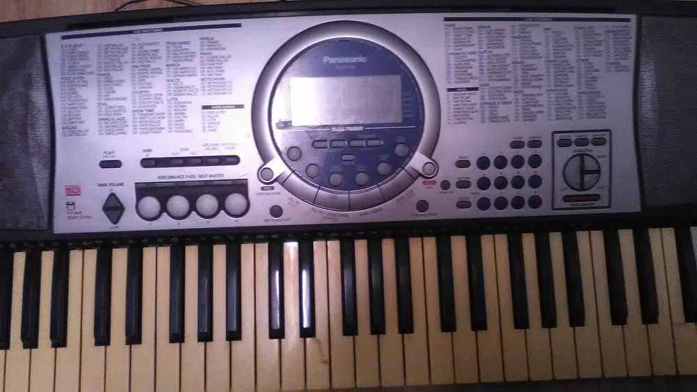 Organy keyboard pianino cyfrowe PANASONIC SX-KC600 61 klawiszy