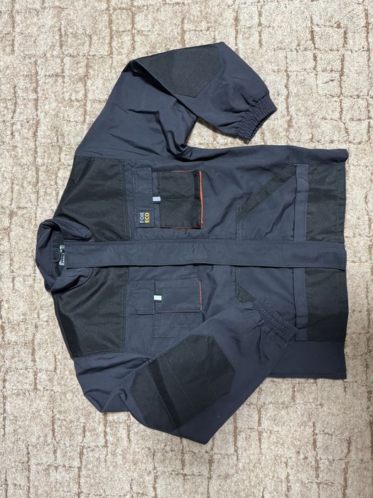 Робоча куртка дуже якісна та зручна