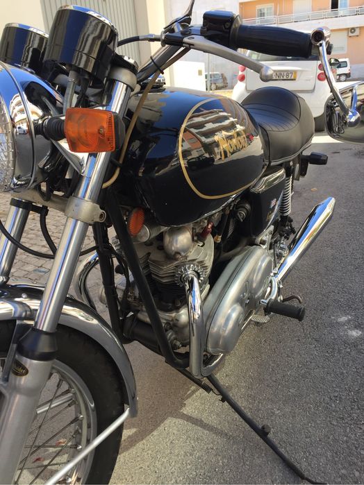 Norton Commando 750 Interstate