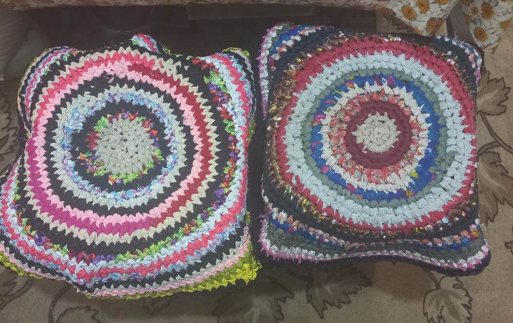 Разноцветные коврики