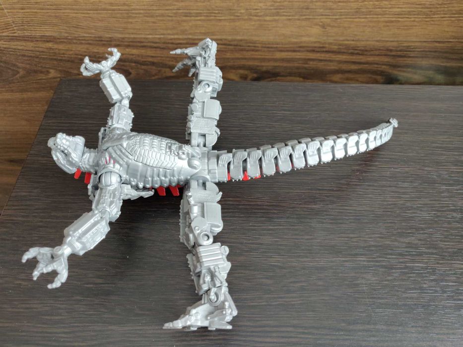 Подвижная игрушка ящер- монстр. (Разные цвета). 3D-печать, новый.