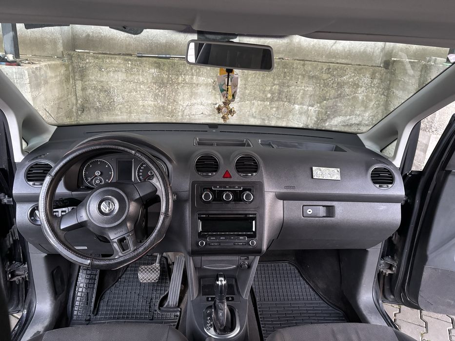 Продам Volkswagen Caddy
